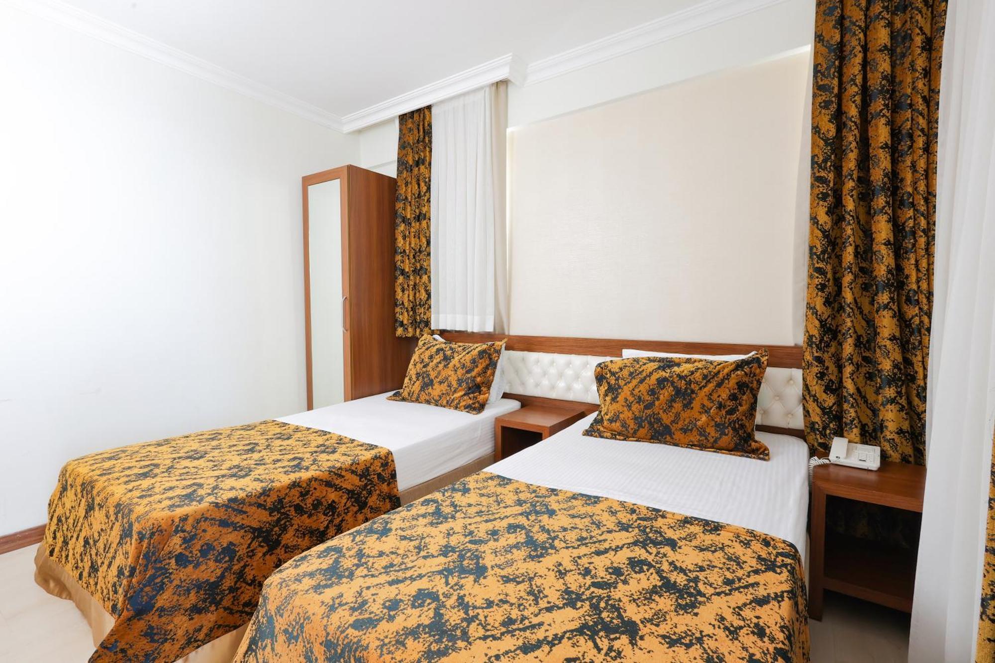 เดอะ คอร์เนอร์ พาร์ค โฮเต็ล Hotel อันตัลยา ภายนอก รูปภาพ