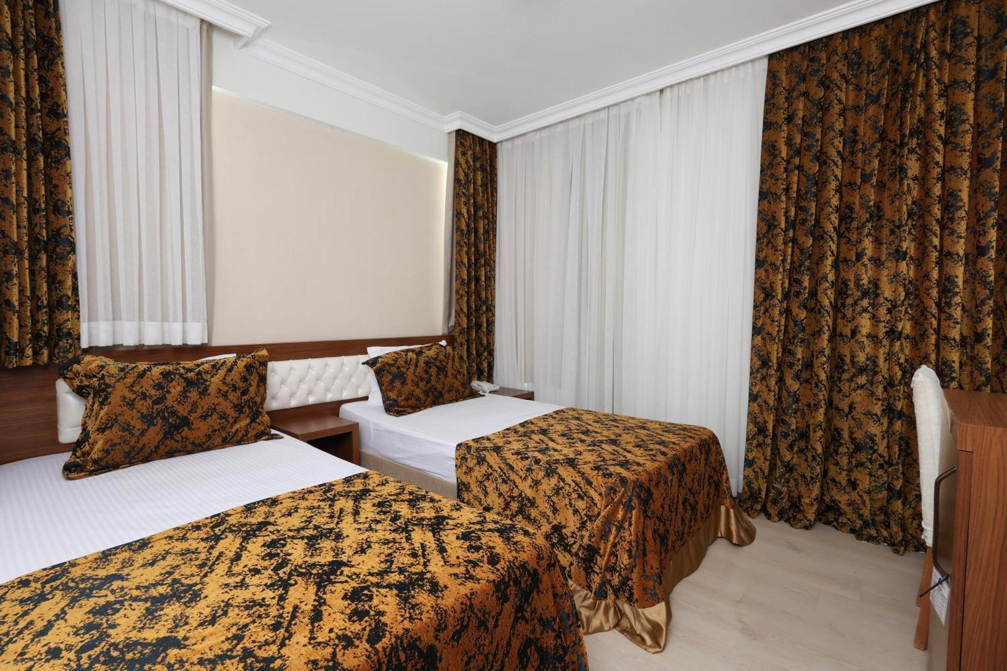 เดอะ คอร์เนอร์ พาร์ค โฮเต็ล Hotel อันตัลยา ภายนอก รูปภาพ